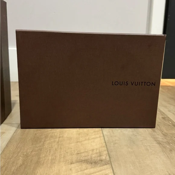 Louis Vuitton Brown Box Set of 2 + Dustbag - 14 x 5 x 10 in & 11.5 x 4.5 x 8 in - Picture 3 of 8